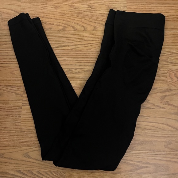 BLANQI Classic Black Leggings - Picture 1 of 2